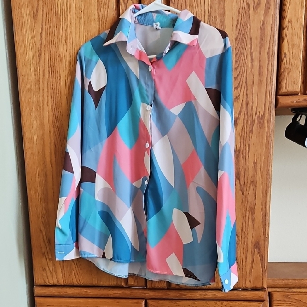 Abstract Patterned Long Sleeve Shirt